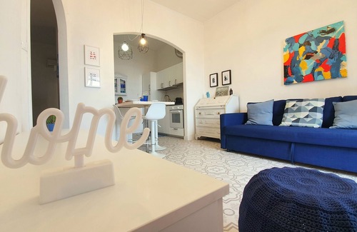 Piombino Apartment | Blue in the eyes: apartment with sea view