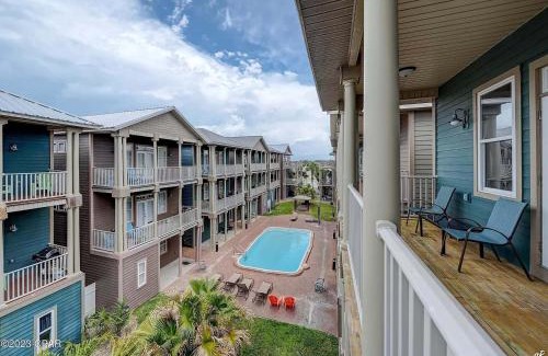 Crescent Beach House | Blue Lagoon by Emerald Coast Retreats