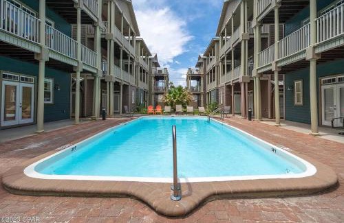 Crescent Beach House | Blue Lagoon by Emerald Coast Retreats