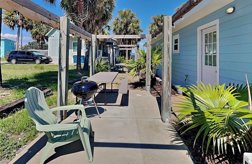 Rockport Condo | Blue Marlin #2 | Community Pool, Pier, Bay Views