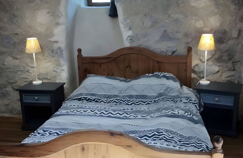 Bellegarde-en-Diois Bed & Breakfast | Blue Mountains Farm - Room