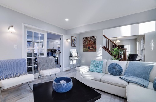 East Stroudsburg House | Blue Mountain Lake Retreat | Hot Tub Game Room Firepit