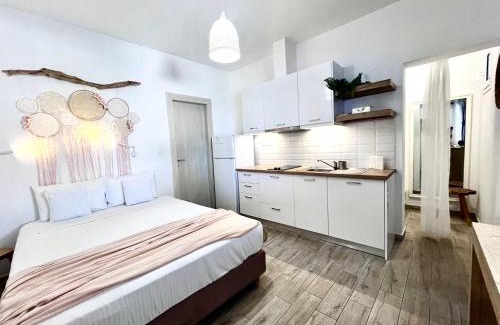 Achlia House | Blue Paradise