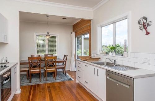 Opua House | Blue Peter - Opua Holiday Home