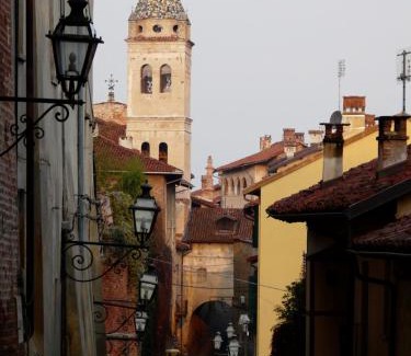 Saluzzo Apartment | Blue Room