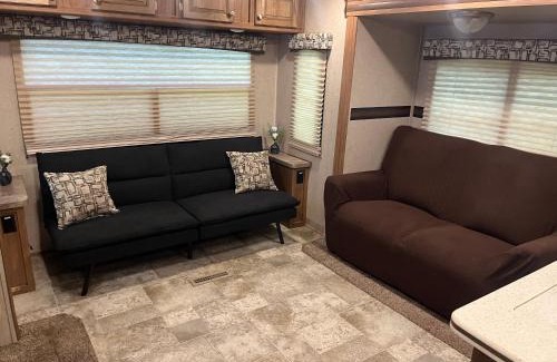 Madison Other | Blue Spring Hideaway