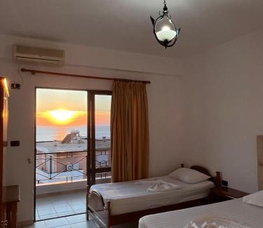 Qender Apartment | Blue Waves