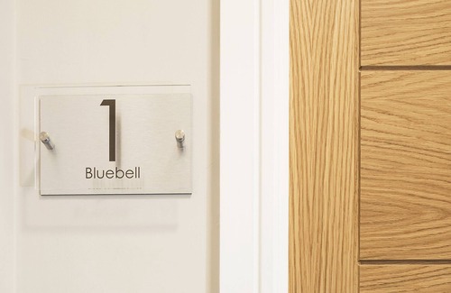Newcastle Apartment | Bluebell -New, luxury apartment.