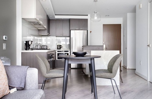 Dupont Circle Apartment | Blueground | Adams Morgan, rooftop, nr Dupont Circle