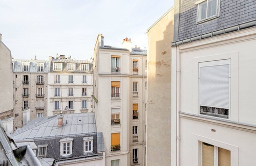 Quartier de la Salpetriere Apartment | Blueground | Jardin des Plantes, fully furnished