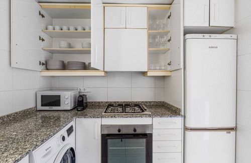 La Maternitat i Sant Ramon House | Blueground | La Maternitat i Sant Ramon, view, nr Montjuïc