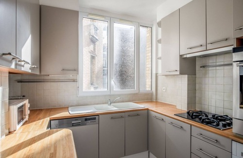 Quartier de la Salpetriere Apartment | Blueground | Quartier Latin - Monge, nr Panthéon