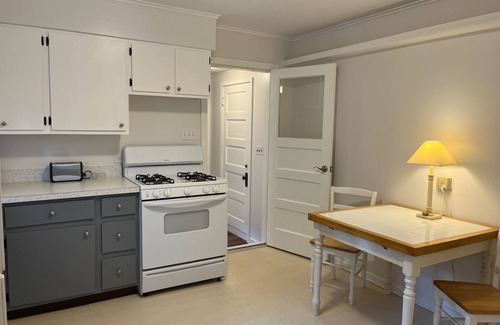 Harbor Springs House | Bluff Bliss. Stroll along the bluff to downtown .6miles. FRESHLY renovated.
