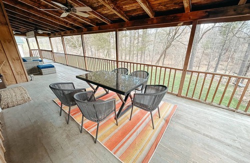 Kerhonkson House | Bluming Fields - A private home on a 150-acre horse farm.