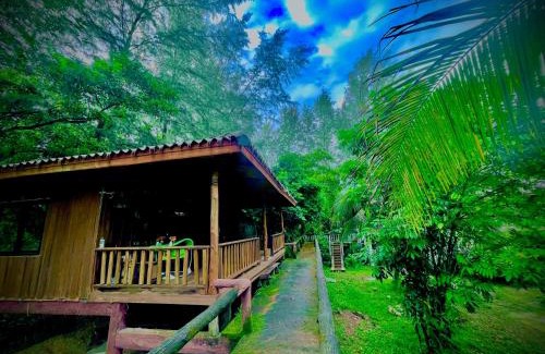 Ranong Hotel | BMB Boun Marvin Payham Bungalows