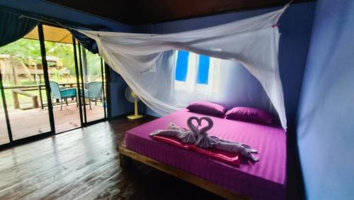 Ranong Hotel | BMB Boun Marvin Payham Bungalows