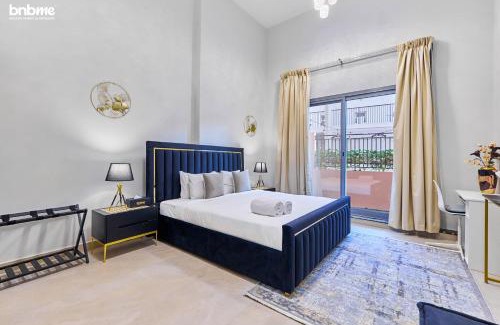 Jumeirah Village Circle Apartment | bnbmehomes - Casa Grande
