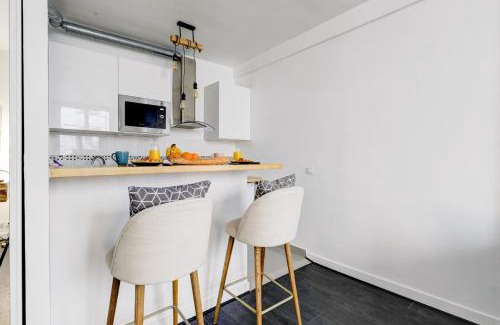 Ternes Apartment | BnBNova - 1BR - Arc de Triomphe