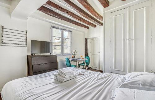 5th Arrondissement Apartment | BnBNova - Latin Quarter & Panthéon