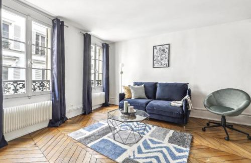 Enfants-Rouges Apartment | BnBNova - Le Marais & Place de la Republique - 2BR