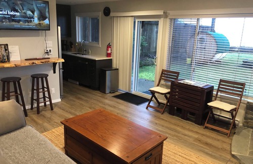 Regional District of Nanaimo Cabin | Board and Barrel on the Beach Private oceanfront 2 bedroom cabin with sauna
