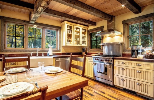 Board Ranch Cabin | Board's Sunset Ranch - Sawtooth National Forest