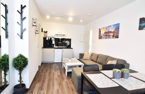 Solingen Apartment | Boardinghouse Apartment 04, 34qm, 1 Wohn-/Schlafraum, max. 4 Personen