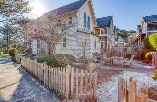 Olivia Beach House | Boardwalk