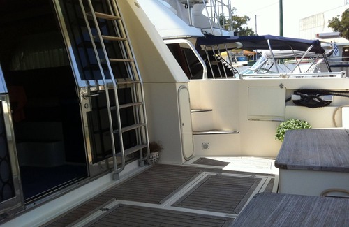Mikrolimano Boat Rental | Boat Ferretti Altura 49 M/Y in Mikrolimano