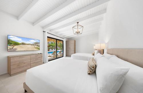 Malmok Villa | Boca Beach House NEW LUX 6 Bed 6 Bath Pool Walk To Beach