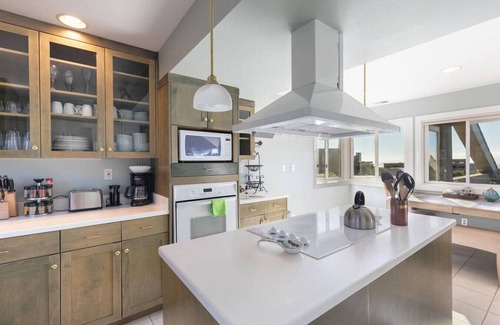 Bodega Bay Apartment | Bodega Bay Sonoma Coast Ocean Views 3 Bedroom Home