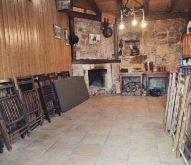 El Molar Apartment | Bodega típica en El Molar sin camas ni dormitorios