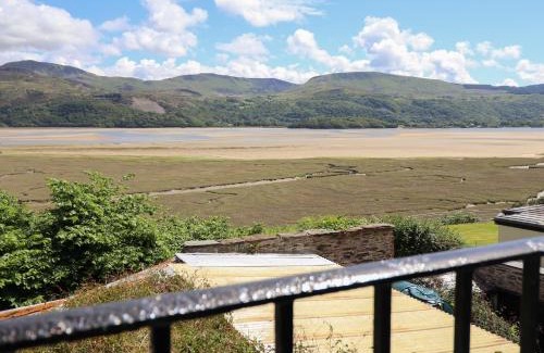 Barmouth House | Bodowen Coach House