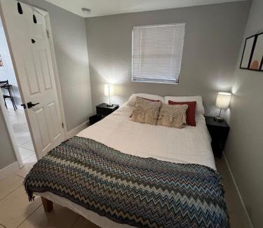 Terrace Park Apartment | Bohemian 1 Bedroom- Minutes from Busch Gardens