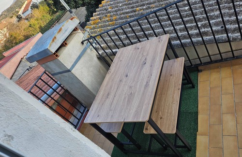 Le Boulou Apartment | Bohemian apartment in the center of town