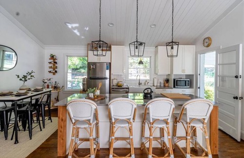 Starmount House | Boho-Chic South CLT Oasis ★ Custom Home ★ Sleeps 6