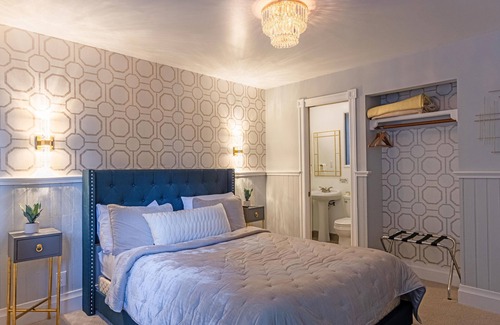 Northwood Hotel | Boho Manor Resort - Room B