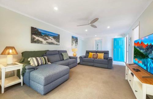 Bokarina House | Bokarina Beach House - Family & Pet Friendly