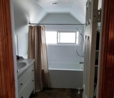 Jasper Apartment | Bon Homme View