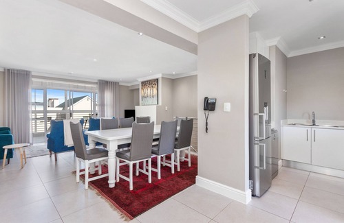 Big Bay Apartment | Bona View G36 - Three Bedroom Apartment, Sleeps 6
