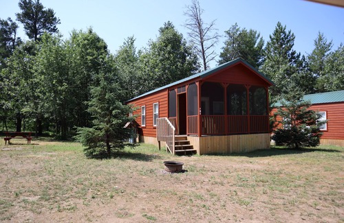 Lake Delton Cabin | Bonanza Camping Resort