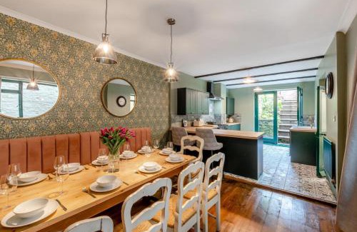 South Charlton House | Bondgate House