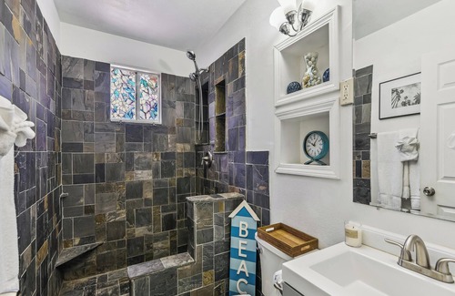 Galveston Cottage | Bonita Beach House