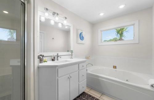 Gulf Lagoon Beach House | Bonita Retreat