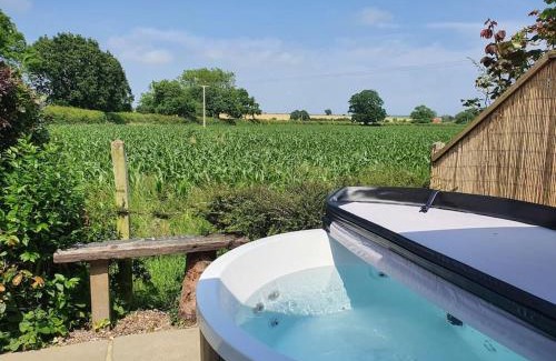 Burgh Saint Peter Apartment | Bonneys Barn Retreat - Luxury homely getaway