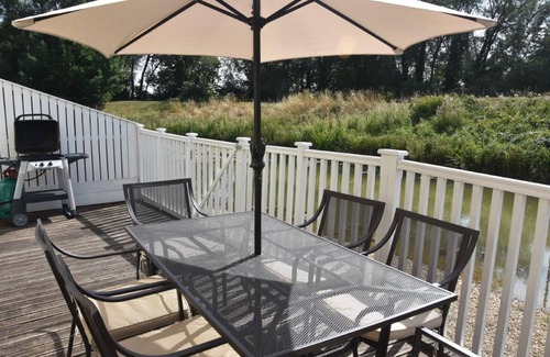South Cerney House | Book your Summer Holiday now.!