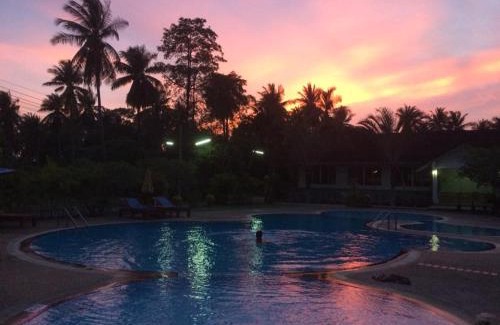 Thong Chai House | Boons Bungalow Ban Krut