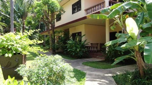 Ko Lanta Apartment | Bootshaus