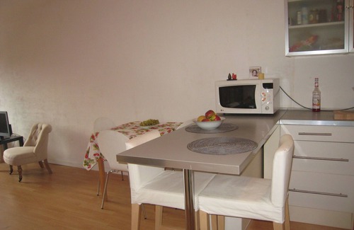 Grand Parc-Paul Doumer Apartment | Bordeaux center T2 very calm seen on park with reassured carpark and ascenceur