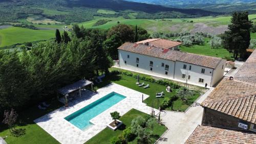 Volterra Apartment | Borgo Ariano near Volterra by PosarelliVillas